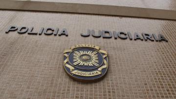 PJ deteve dois suspeitos de exploração ilícita de canais televisivos em Valença