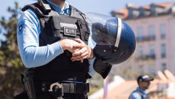 Governo avalia proposta para agravar sanções a quem agride polícias
