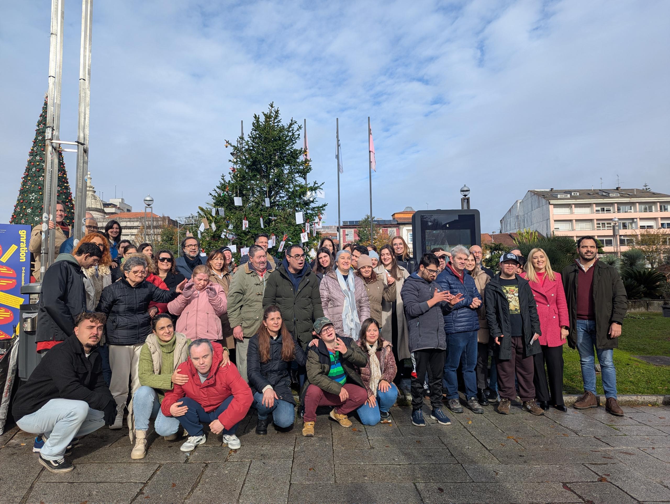 “Árvore dos Sonhos” carrega mais 143 pedidos especiais à espera de serem realizados
