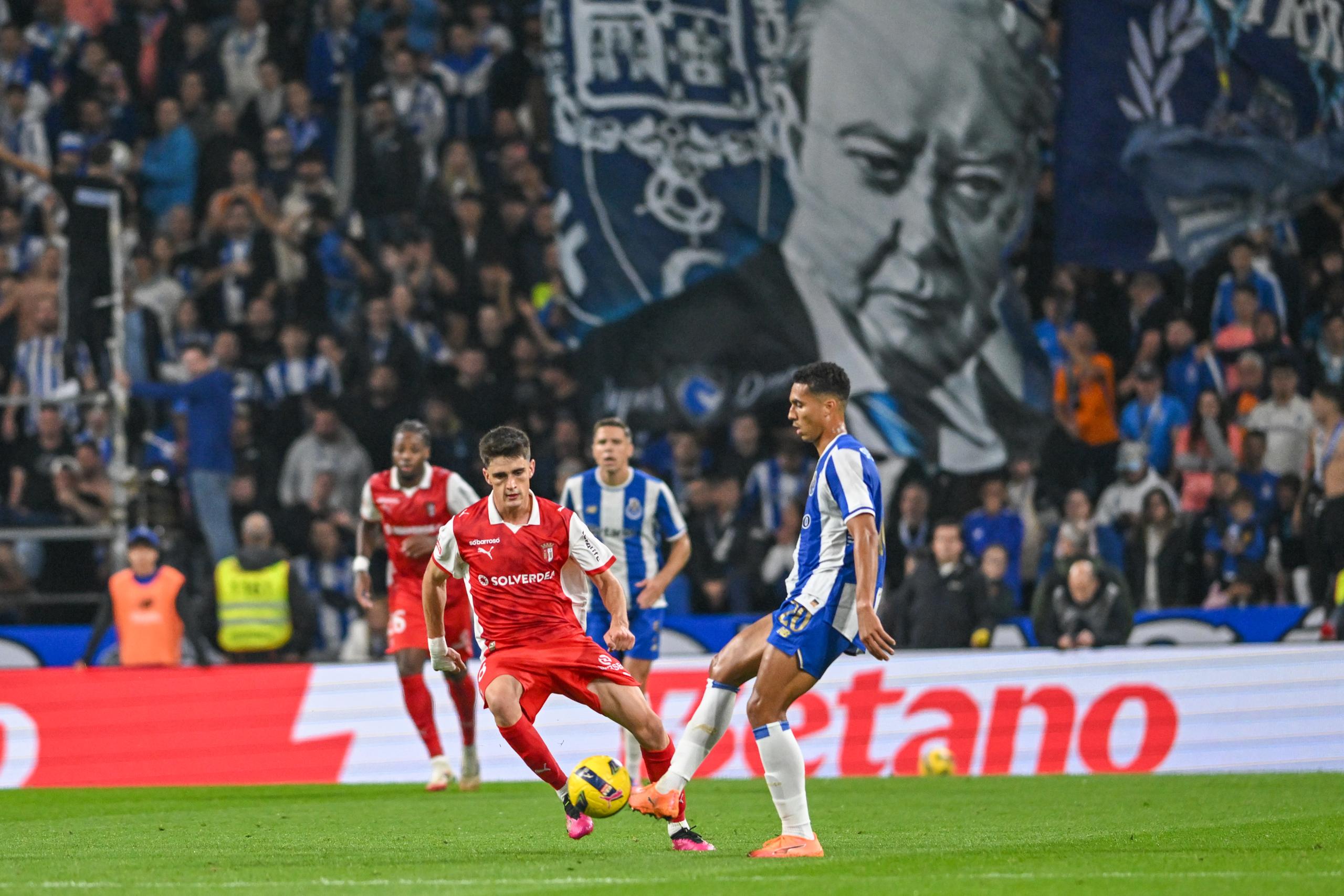 FPF instaura processo disciplinar ao FC Porto por alegada pressão a Fábio Veríssimo