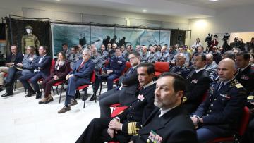 Ministro da Defesa quer mostrar aos jovens que as forças armadas são opção com futuro