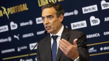 Liga de clubes diz que “não tem qualquer intenção” de promover jogos fora de Portugal