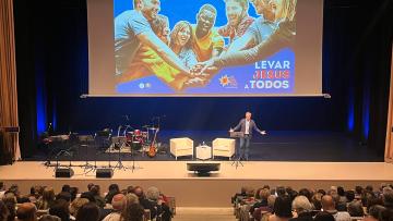 ‘Renovar’ debate amanhã a liderança pastoral e a missão evangelizadora das paróquias