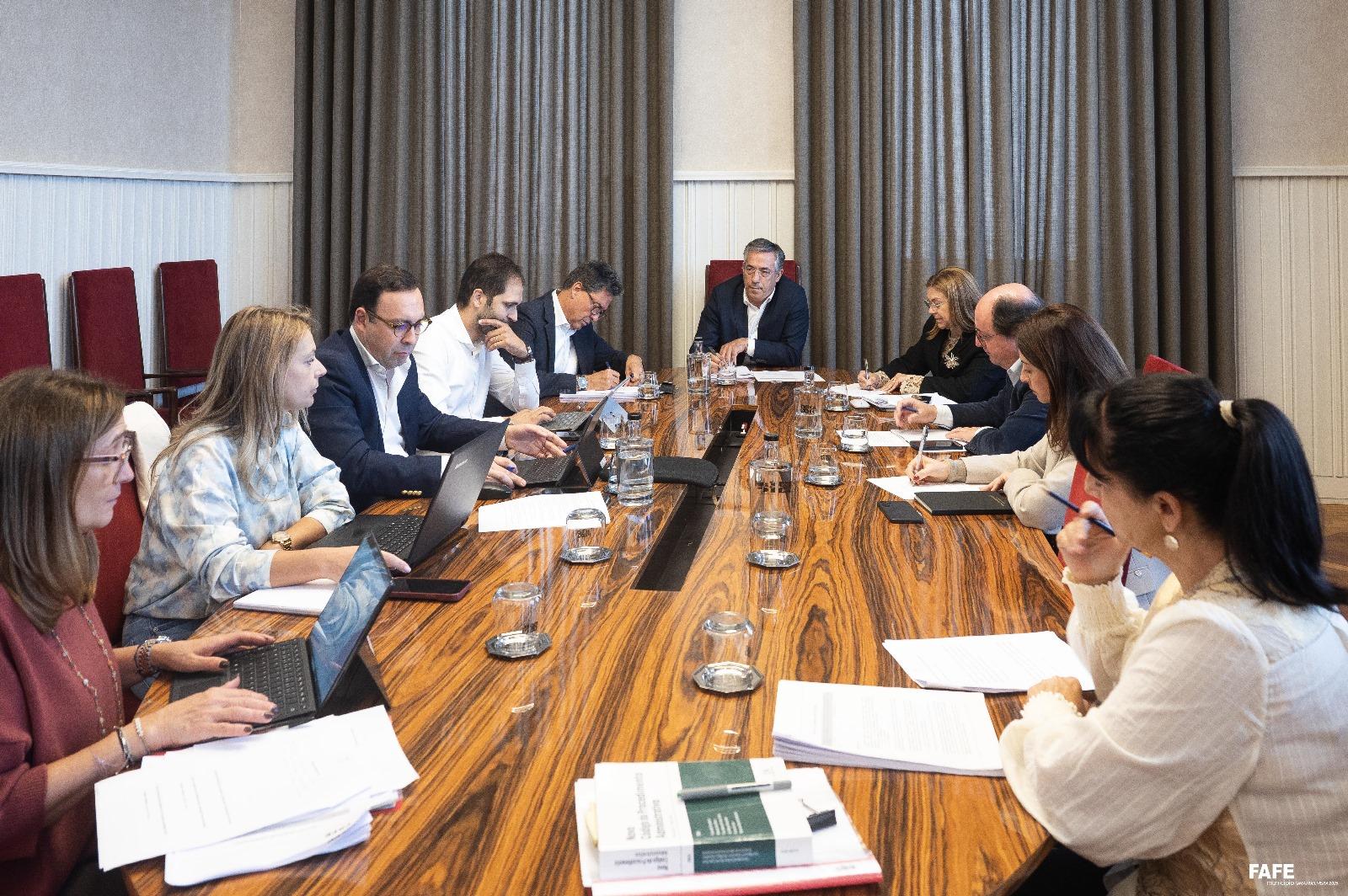 Câmara de Fafe reforça política fiscal amigável para famílias e empresas