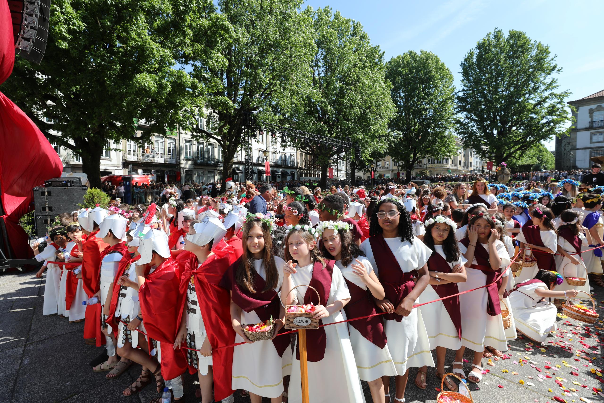 Crianças de mais de 40 escolas abriram a Braga Romana 2025