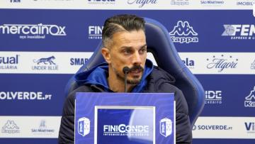 Rúben de la Barrera apela ao orgulho dos jogadores do Vizela frente ao SC  Braga