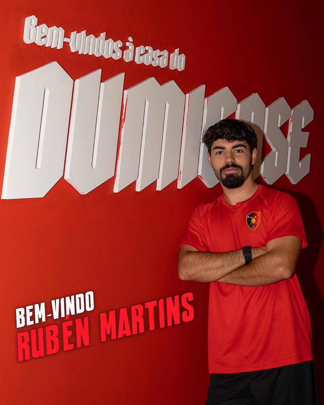 Rúben Martins reforça Dumiense