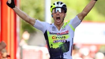 Rui Costa vence 15.ª etapa a partir da fuga