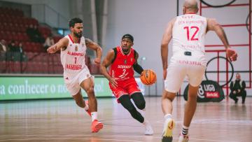 SC Braga derrotado pelo Benfica em basquetebol