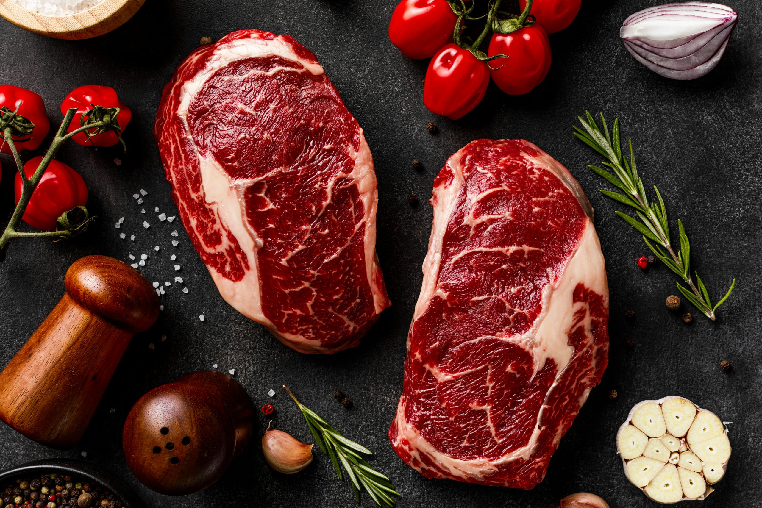 Estudo associa consumo habitual de carne vermelha ao desenvolvimento de diabetes tipo 2