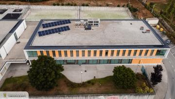 Cabeceiras instala painéis solares na Escola Básica do centro da vila