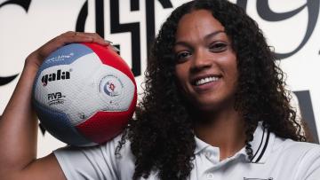 Karoline Silva reforça Vitória SC