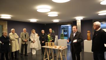 Tesouro-Museu da Sé de Braga ajuda a Cáritas com Cristos de António Ramalho