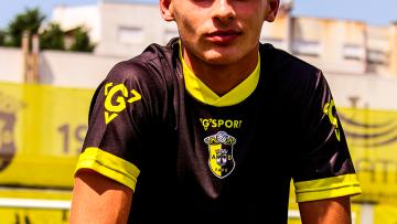 AD  Fafe garante Tomás Teixeira