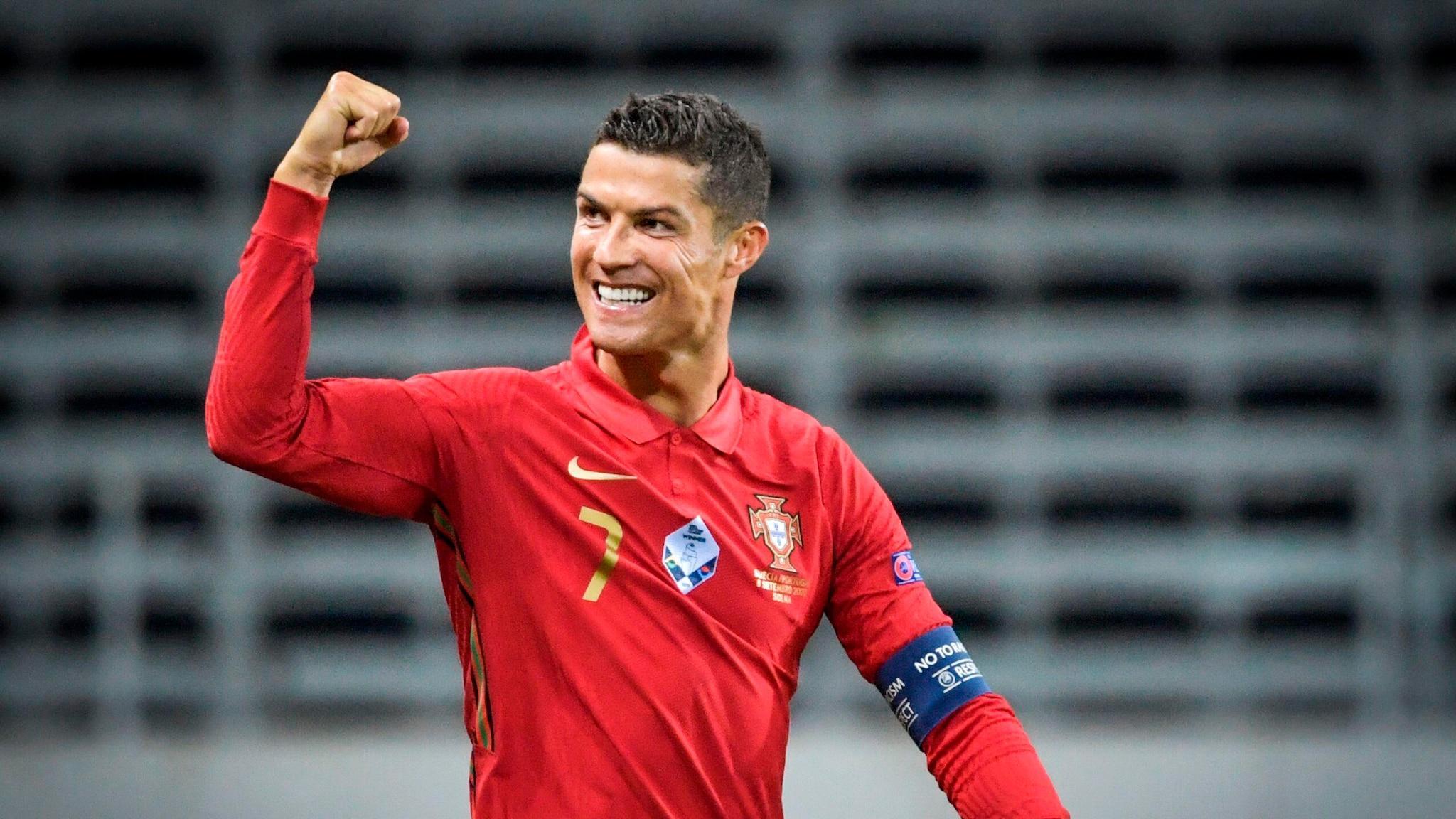 Ronaldo eleito o melhor futebolista europeu de sempre por revista britânica