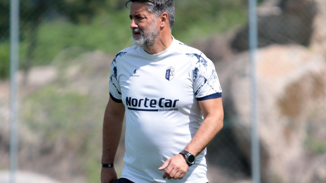 Treinador do Vizela quer vencer Sporting para alcançar segundo objetivo da época