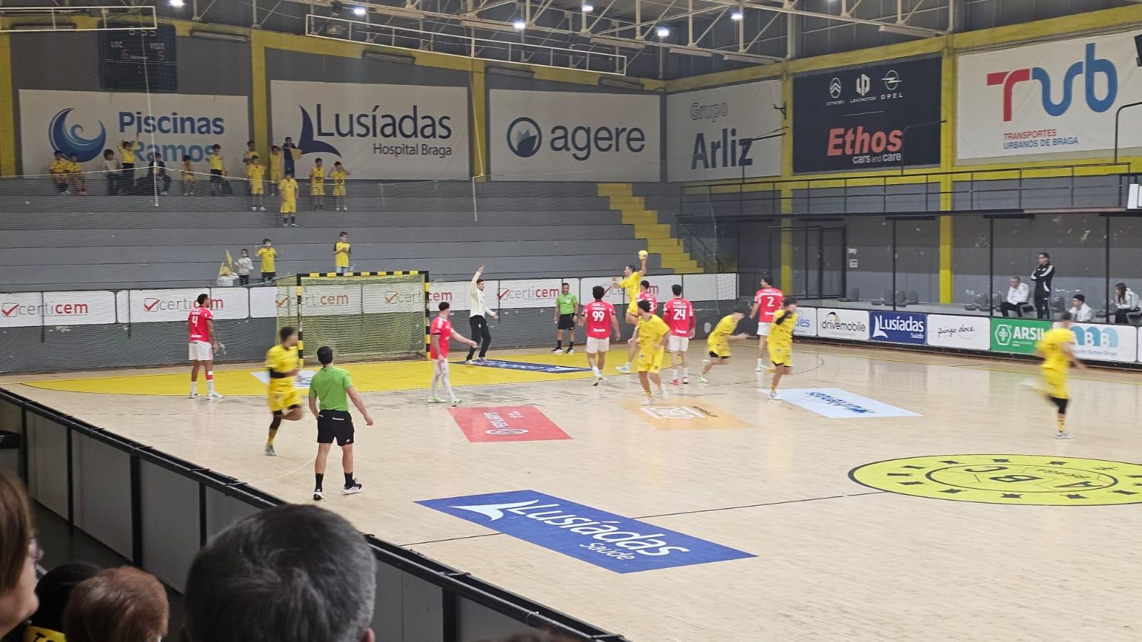 ABC derrotado pelo Benfica por 34-31