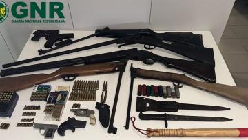 Homem detido por posse de armas proibidas em Braga
