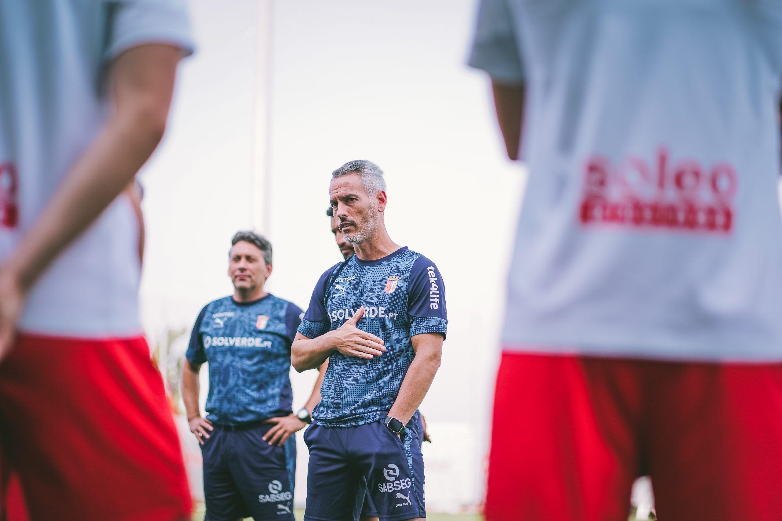 Carlos Vicens quer SC Braga mais competitivo para vencer em Famalicão