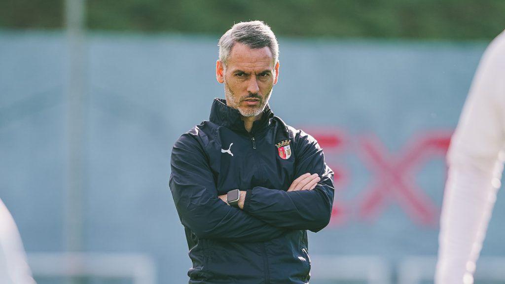 Carlos Vicens espera jogo dificil em Nice