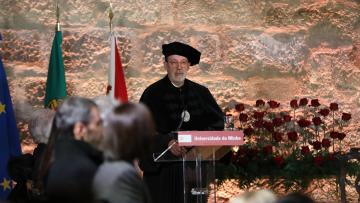 «Universidade não pode deixar ser farol do pensamento livre»