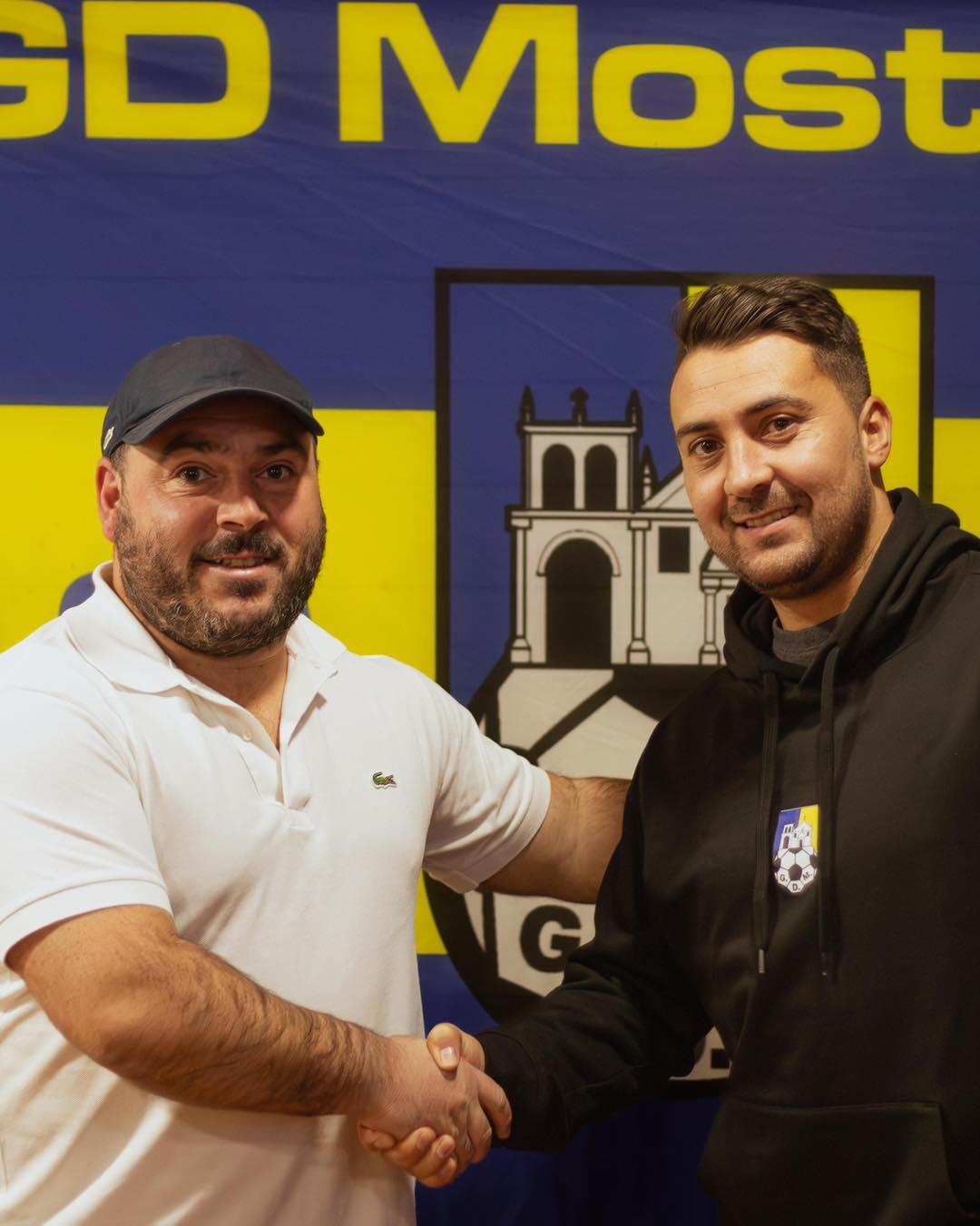 Vítor Vieira é o novo técnico do Mosteiro