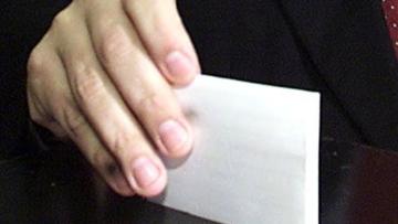 Presidente da República marcou as eleições para 18 de janeiro