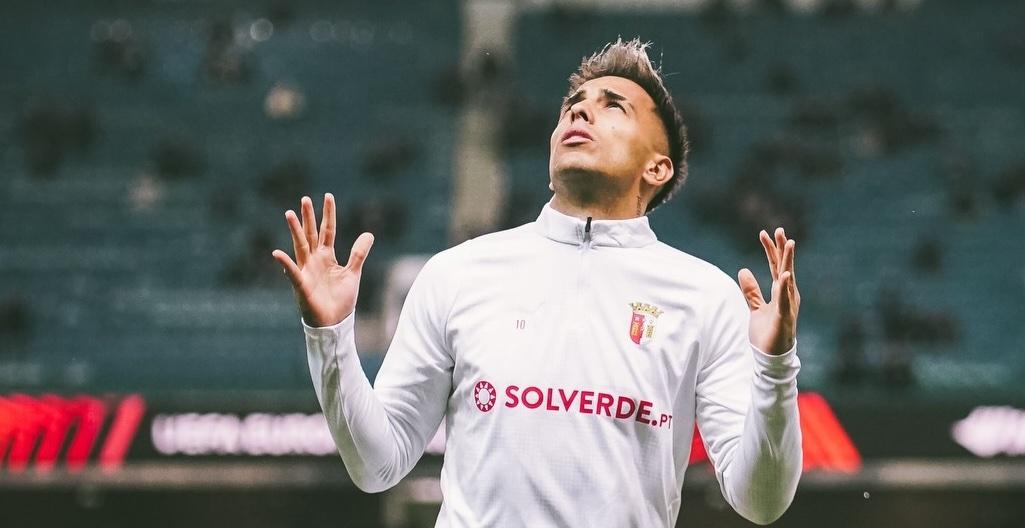 Zalazar pediu desculpa aos colegas logo após o jogo